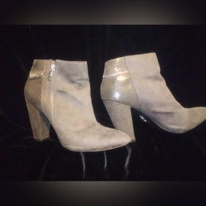 Jennifer Lopez grey heel booties